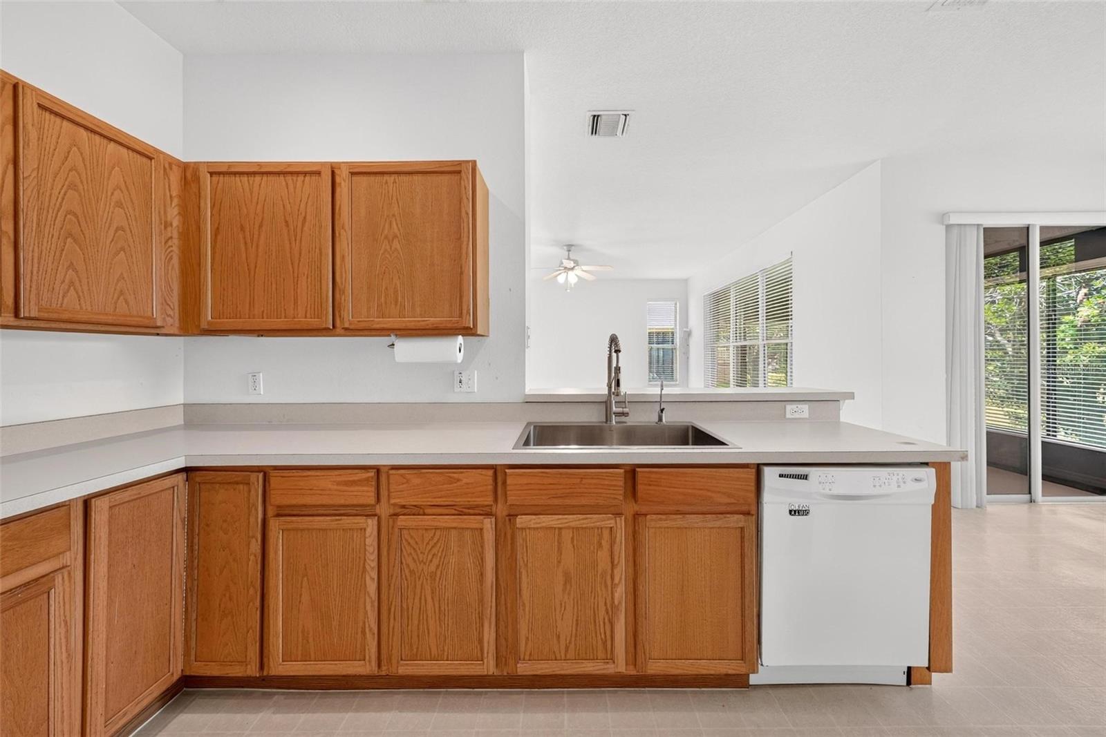 WEKIVA CLUB - Residential