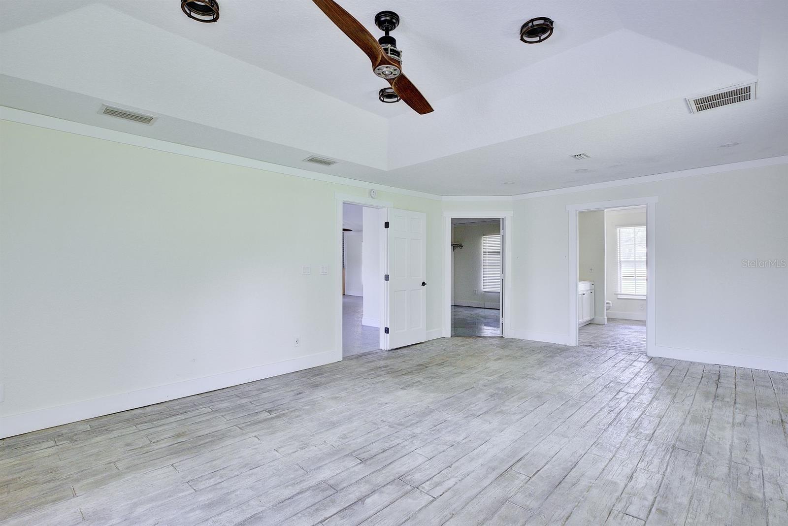 PLACID LAKES SEC 11 REP - Residential