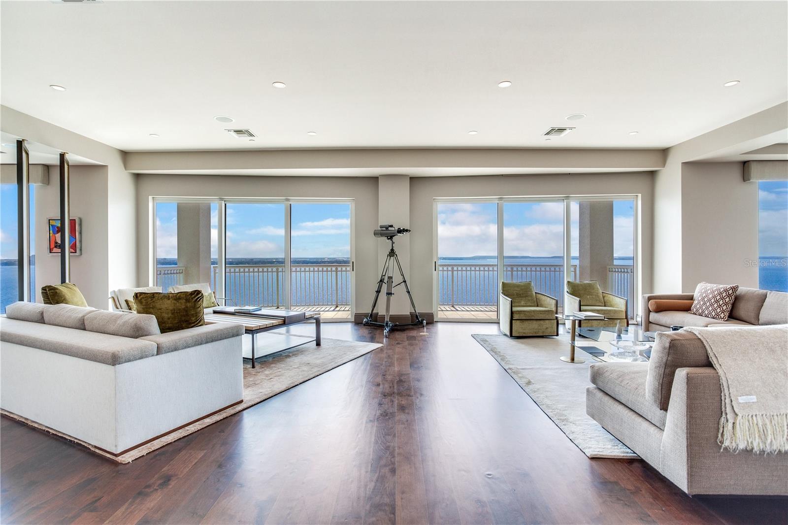 THE ALAGON ON BAYSHORE A CONDO - Residential
