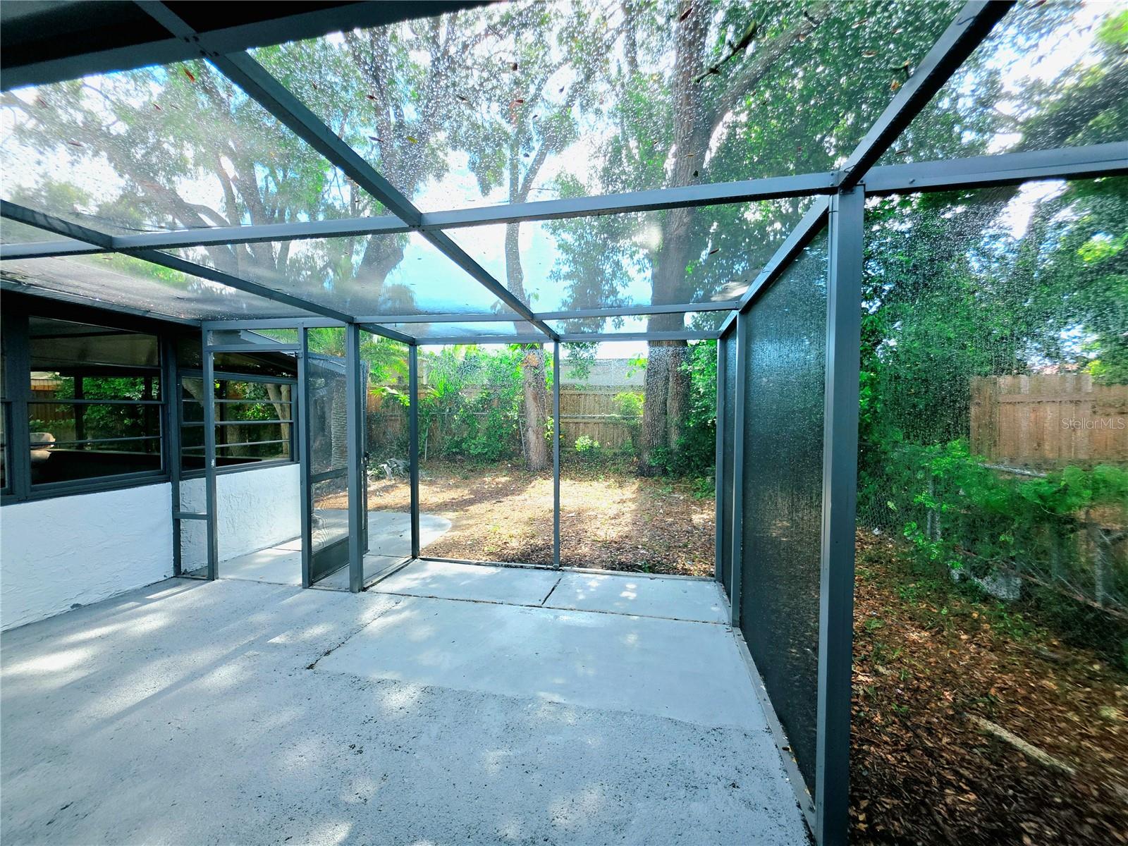REGENCY PARK - Residential