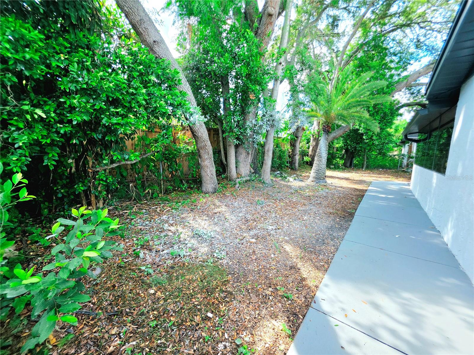 REGENCY PARK - Residential