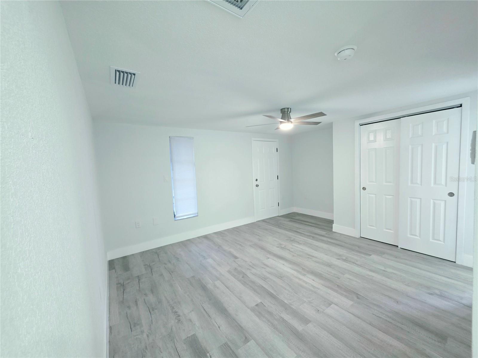 REGENCY PARK - Residential