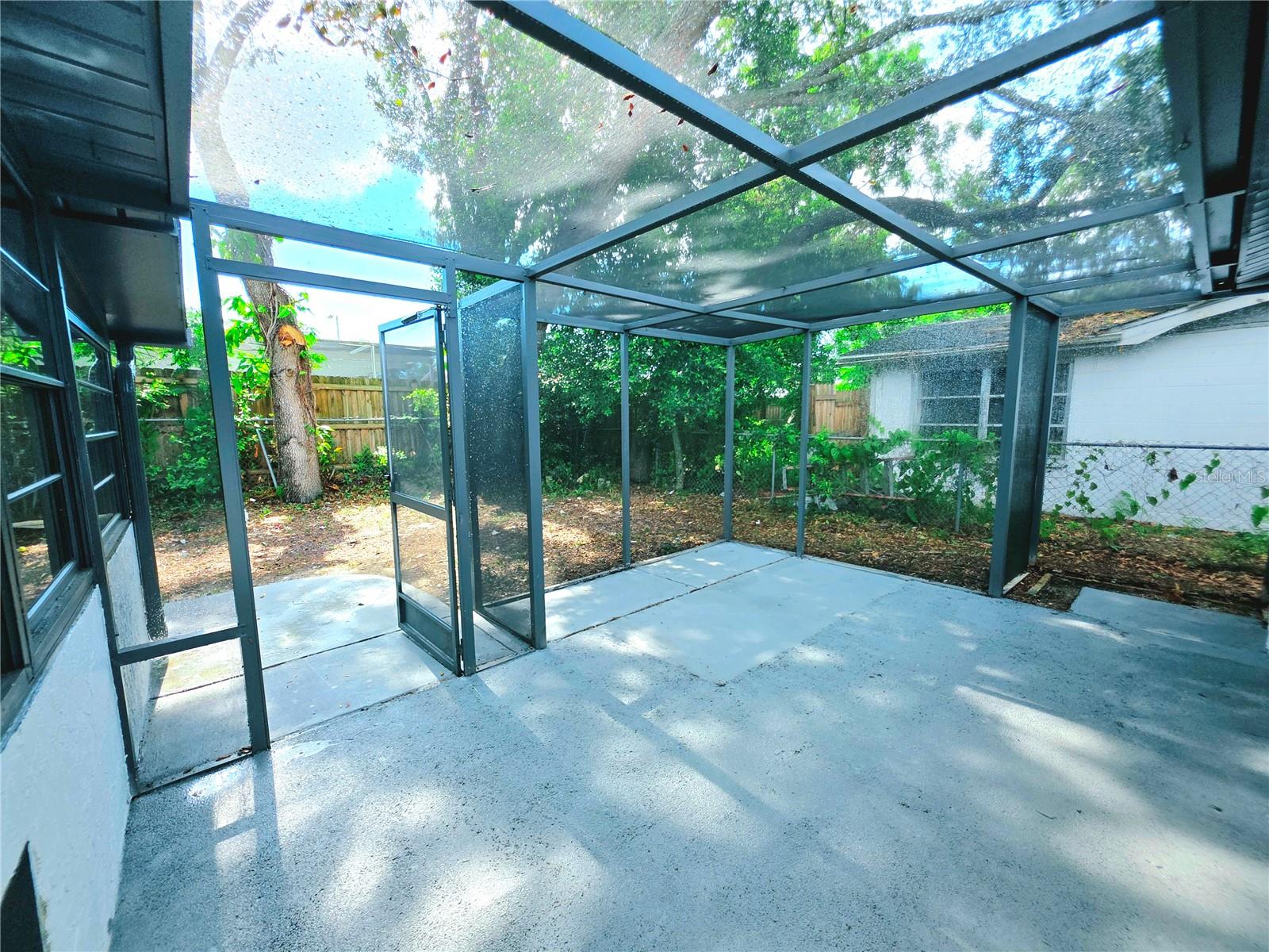 REGENCY PARK - Residential