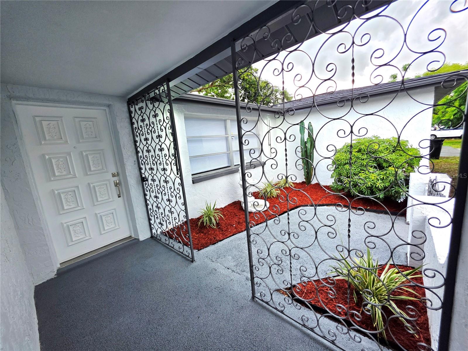 REGENCY PARK - Residential