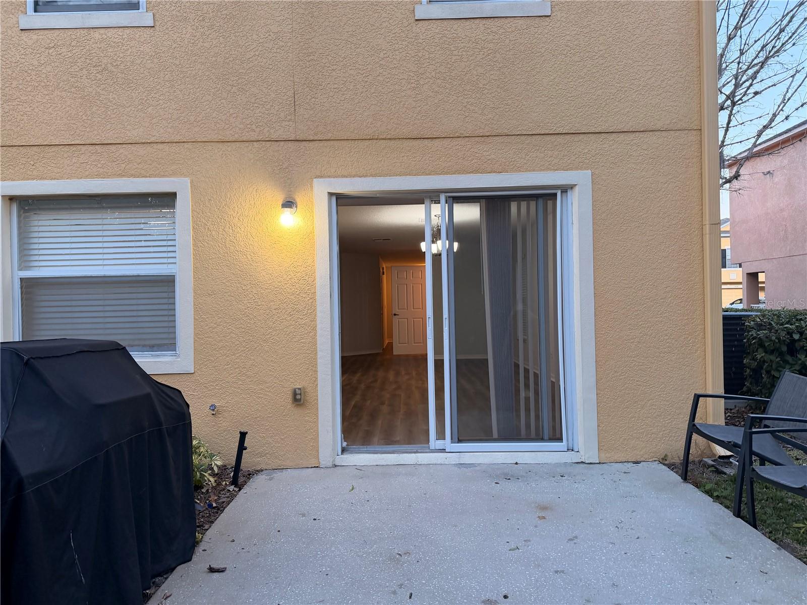 HAWTHORNE GLEN TWNHMS - Residential Lease