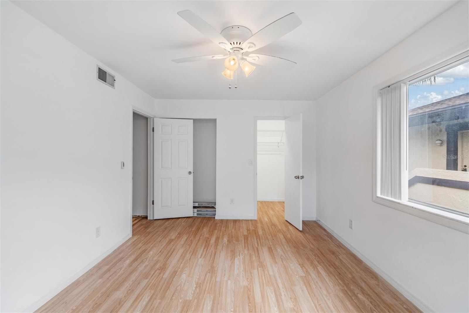 EASTWOOD SHORES 1 PH 1 - Residential