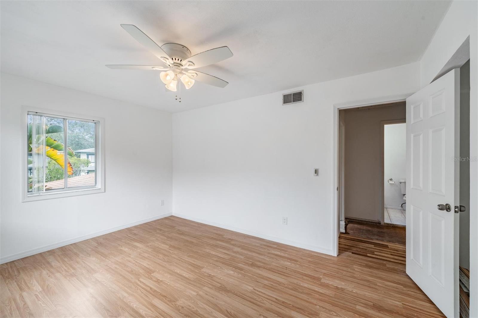 EASTWOOD SHORES 1 PH 1 - Residential