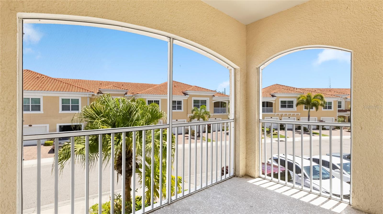 BAY STREET VILLAGE - Residential