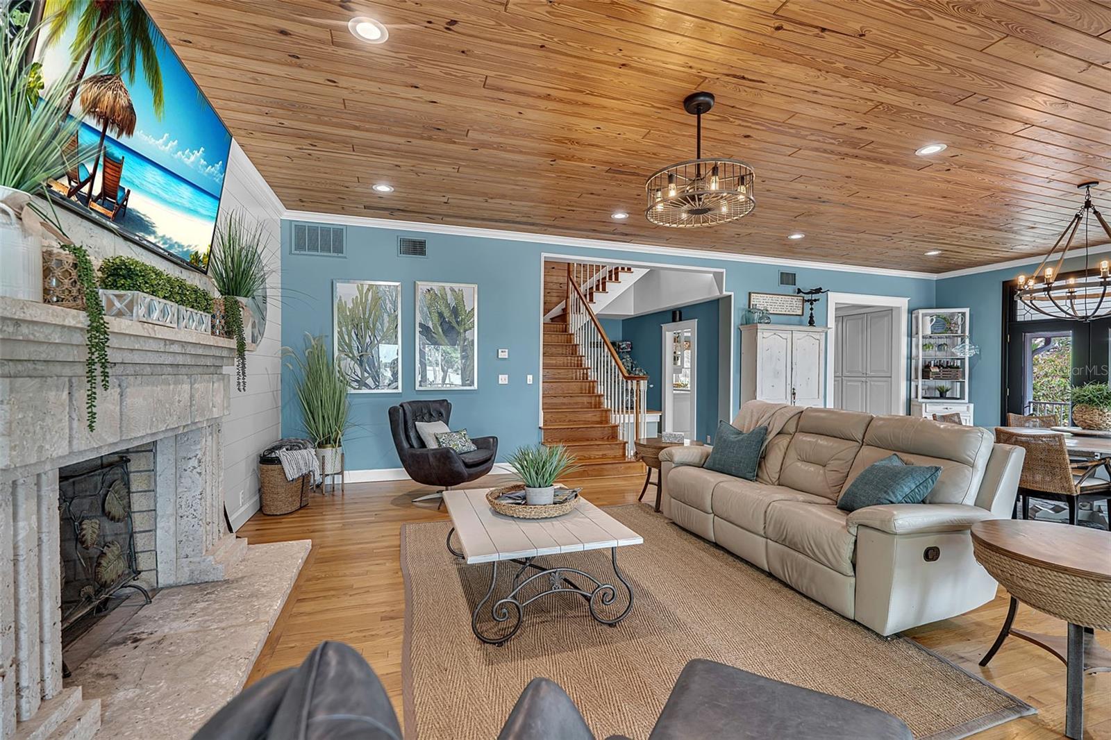 LONG LEGAL - Residential
