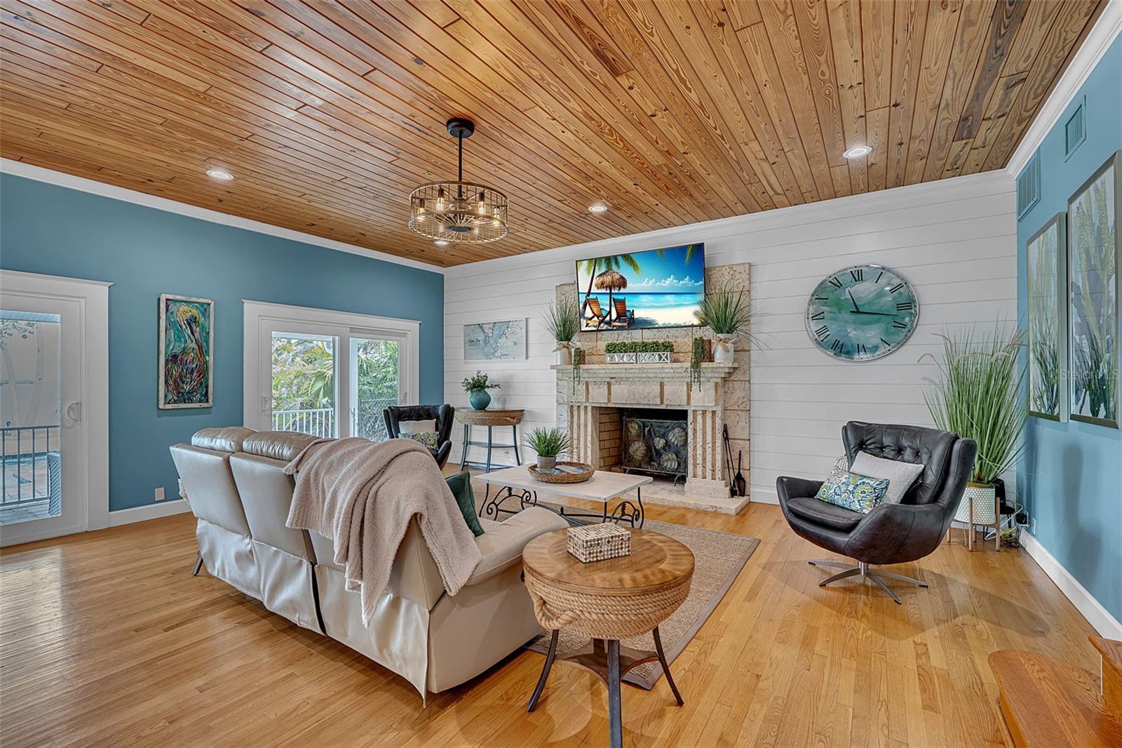 LONG LEGAL - Residential