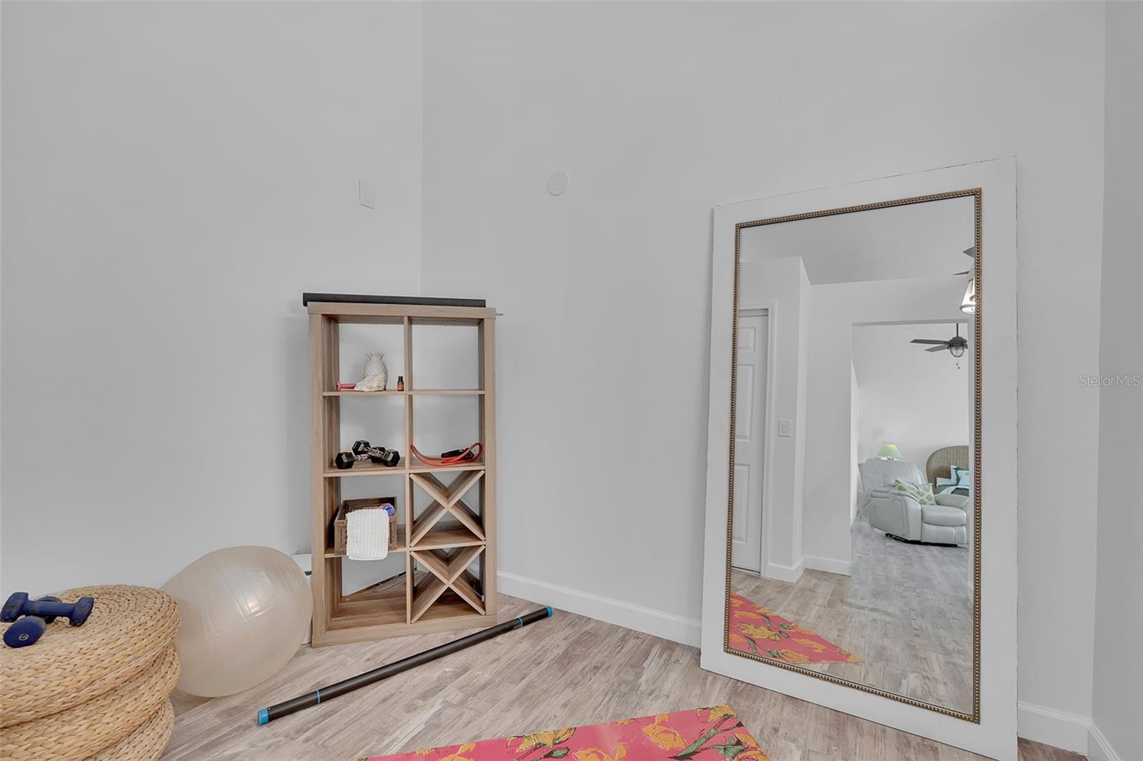 LONG LEGAL - Residential
