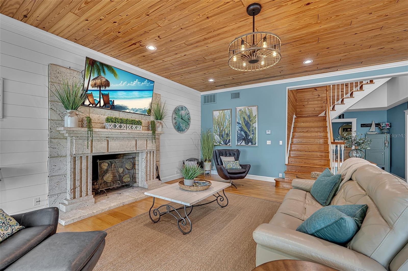 LONG LEGAL - Residential