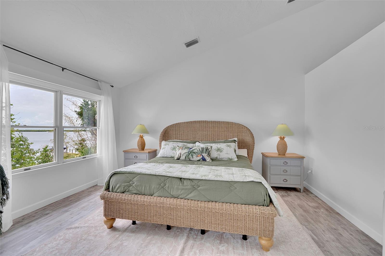 LONG LEGAL - Residential