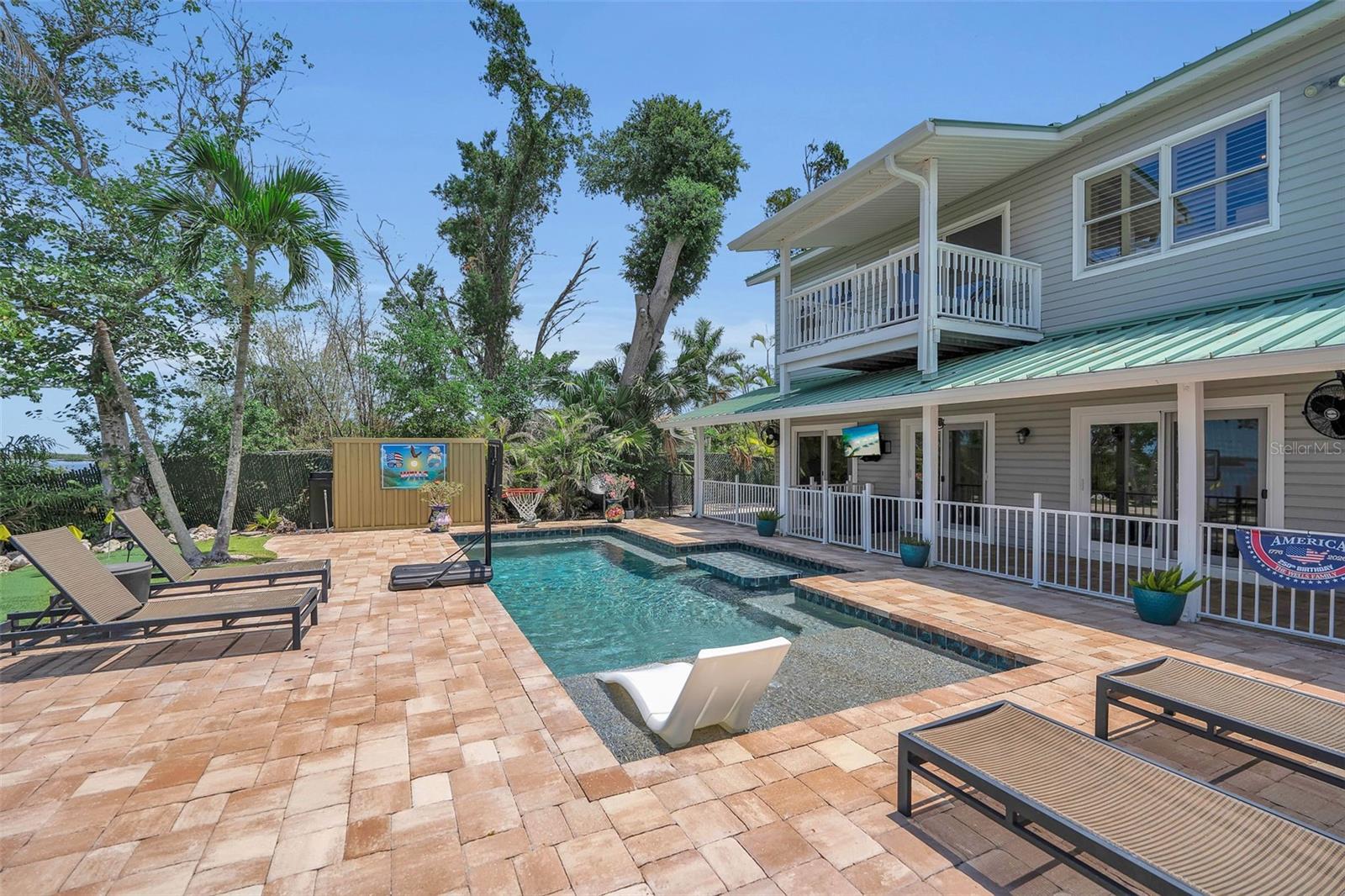 LONG LEGAL - Residential