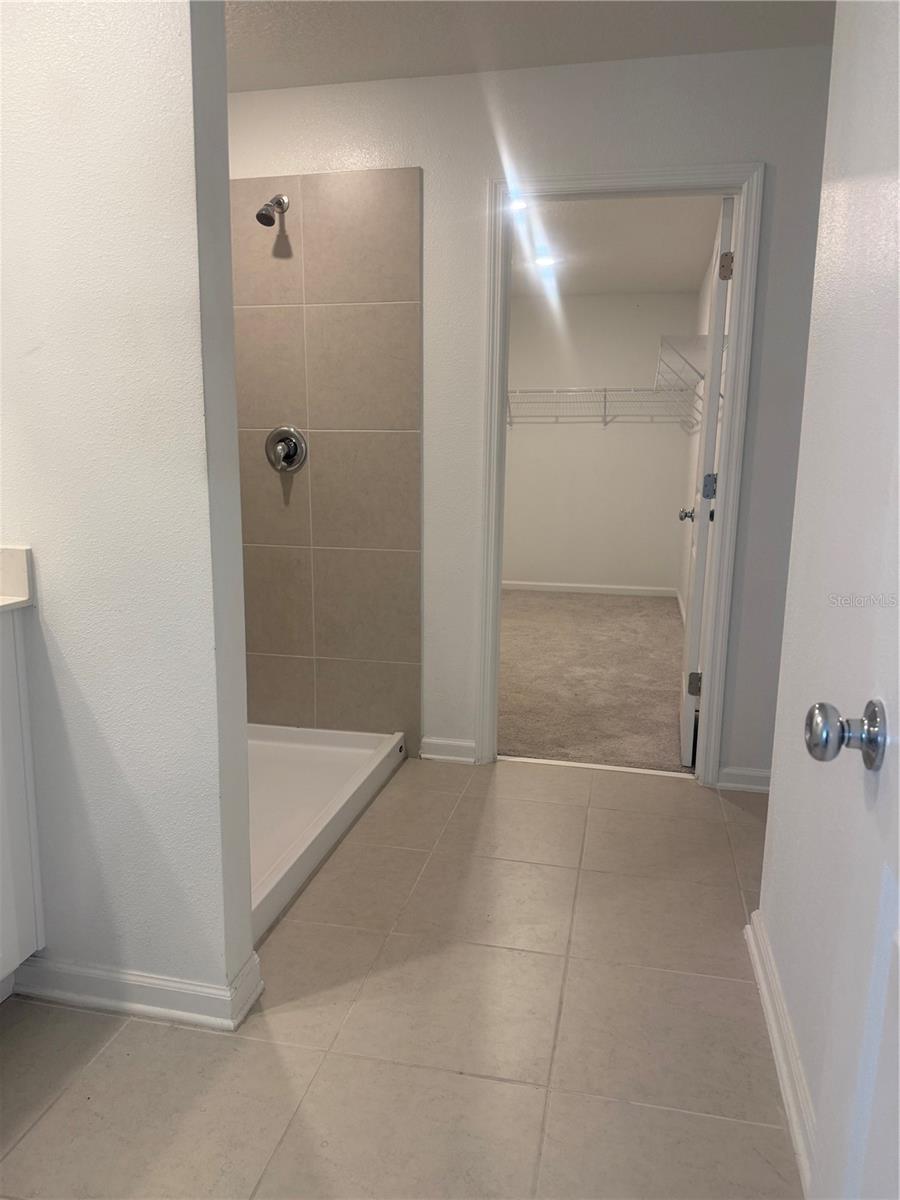 HUNT CLUB/LK WALES PH 1 - Residential Lease