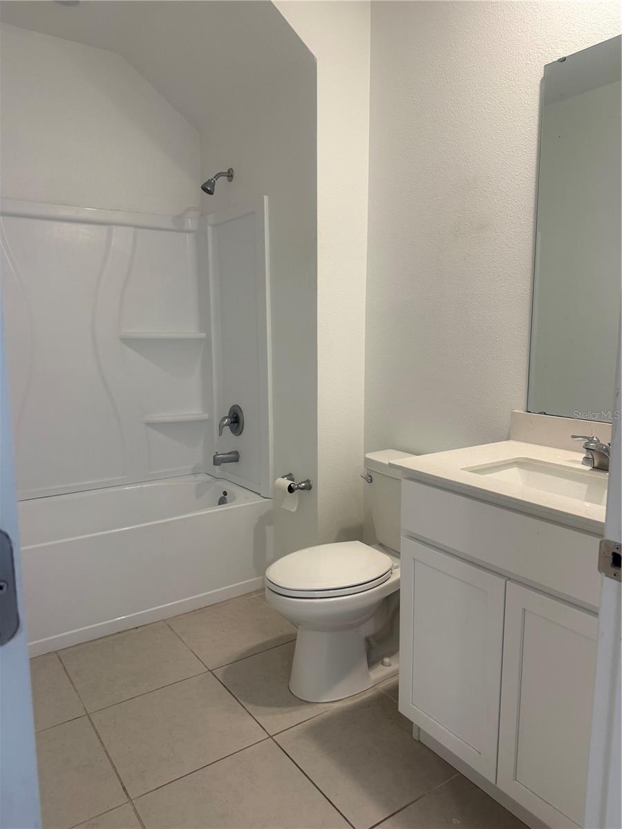 HUNT CLUB/LK WALES PH 1 - Residential Lease