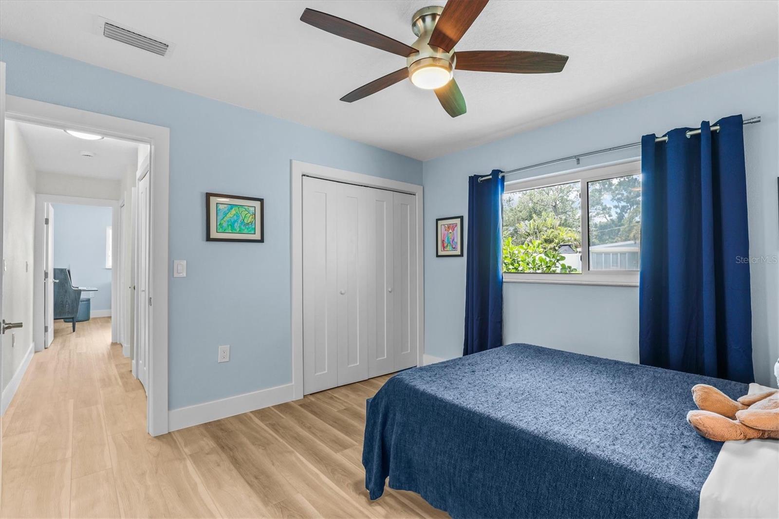 DAVIS ISLANDS - Residential Lease
