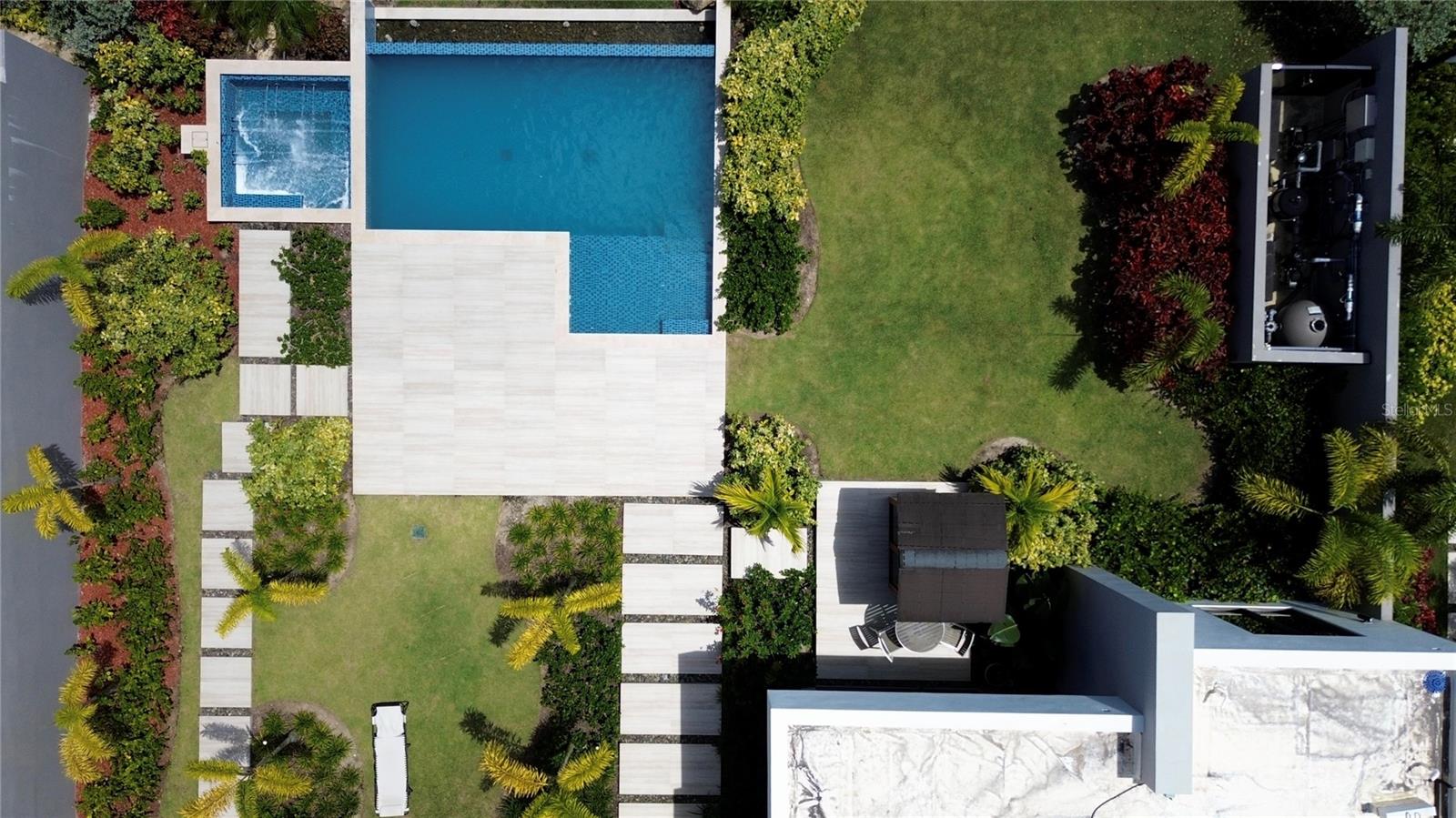 THE ISLES - Residential