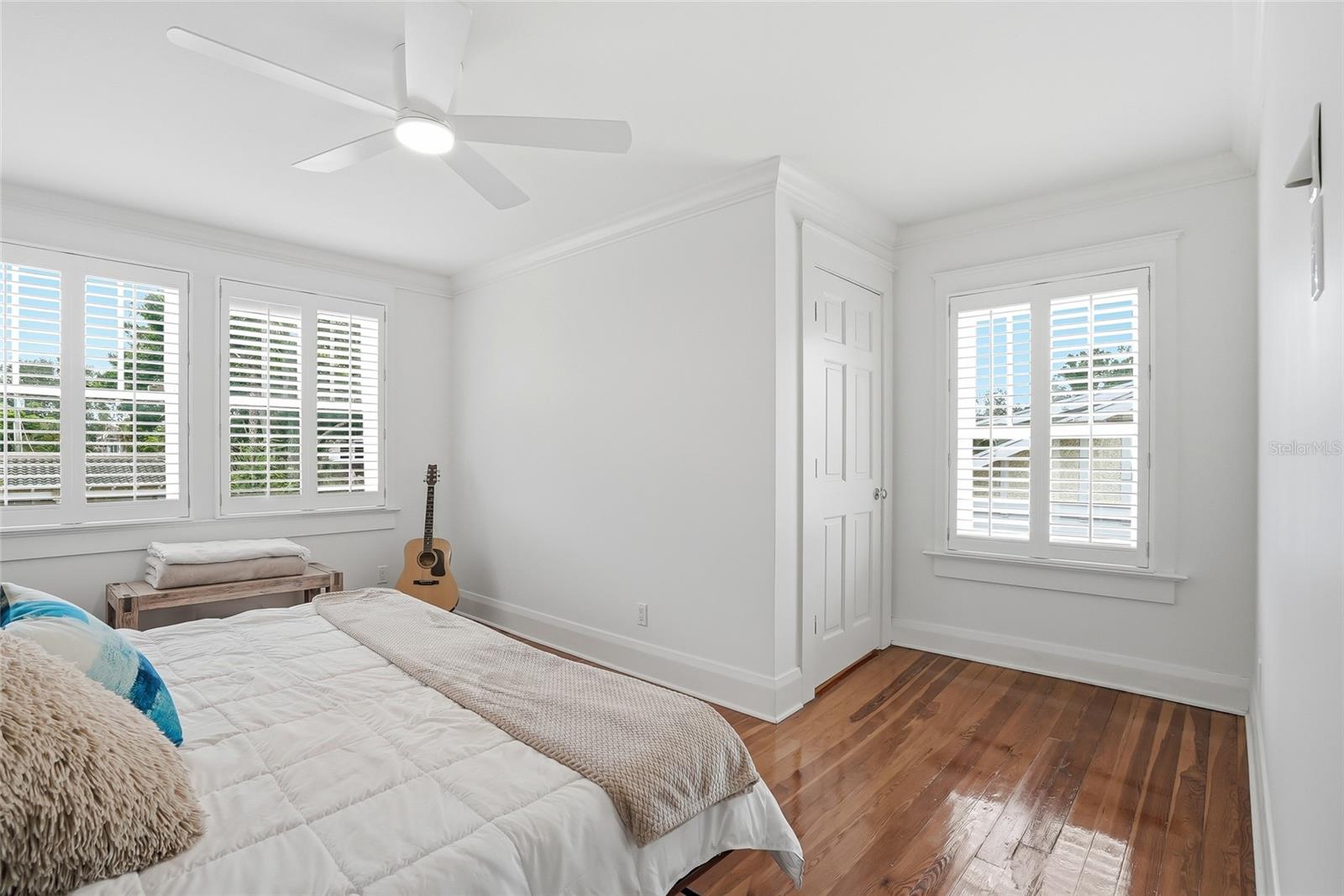 HYDE PARK WEST - Residential