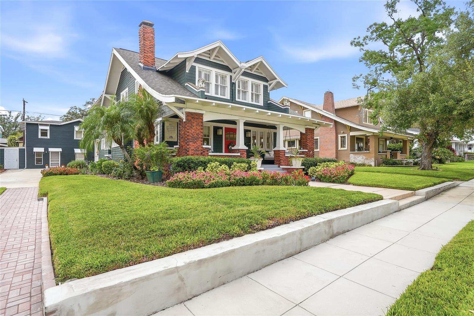 HYDE PARK WEST - Residential