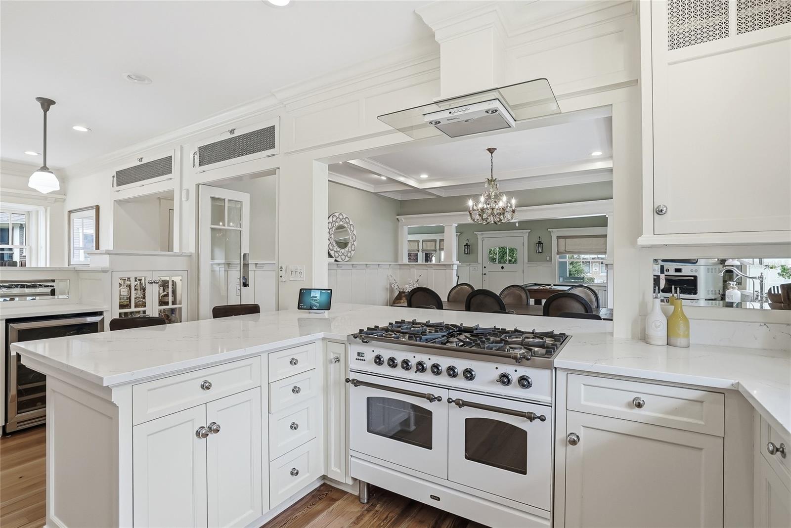 HYDE PARK WEST - Residential