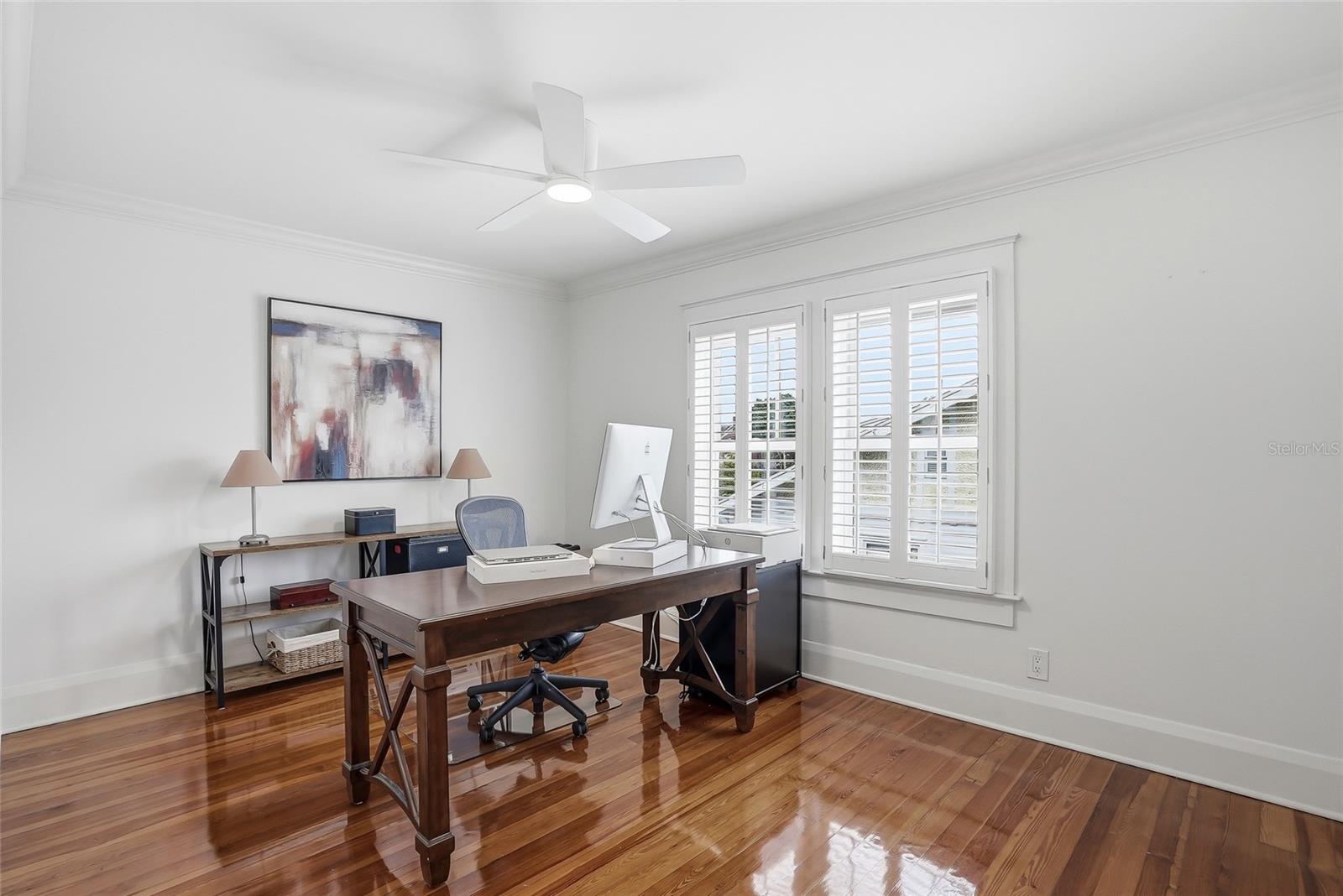 HYDE PARK WEST - Residential