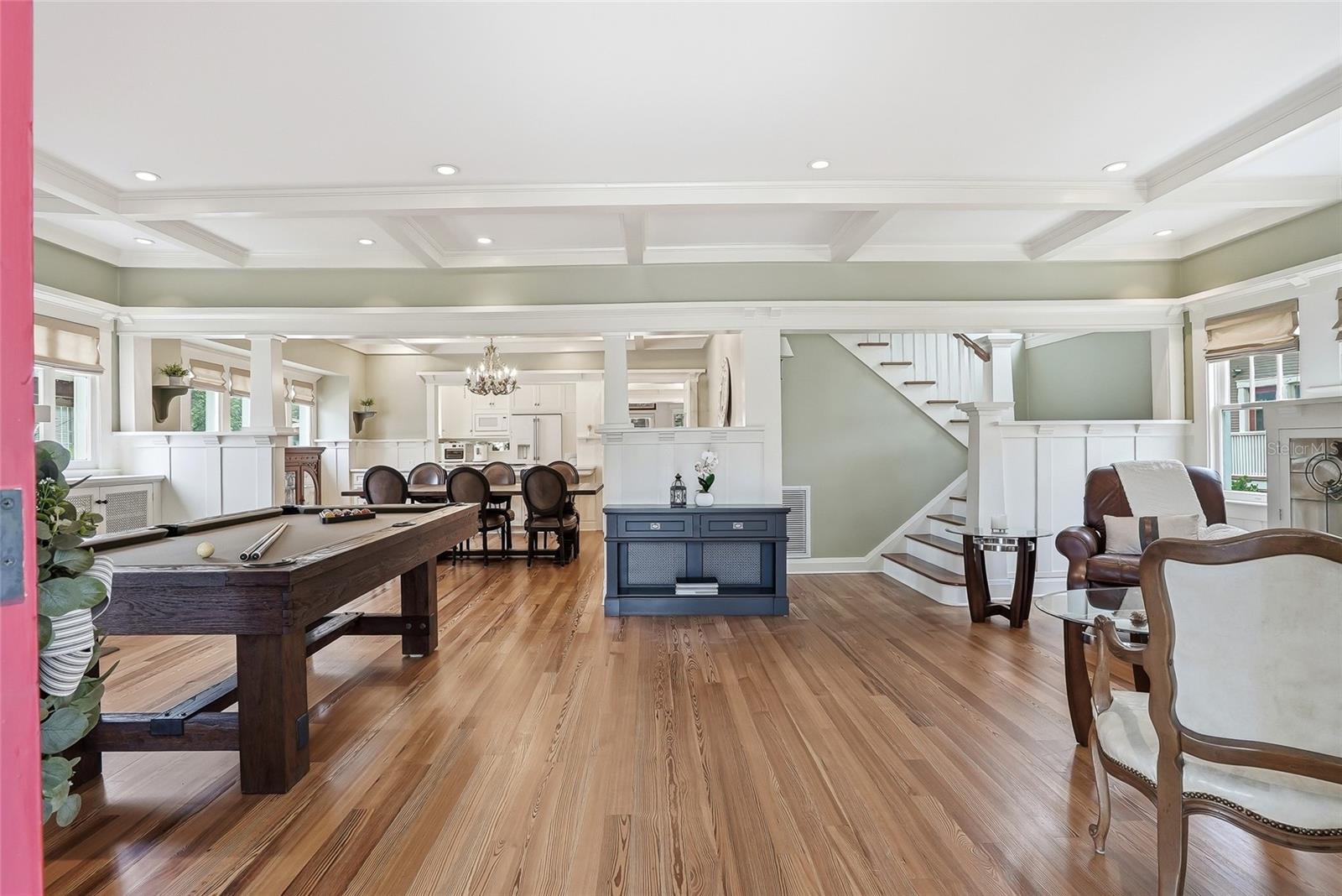HYDE PARK WEST - Residential