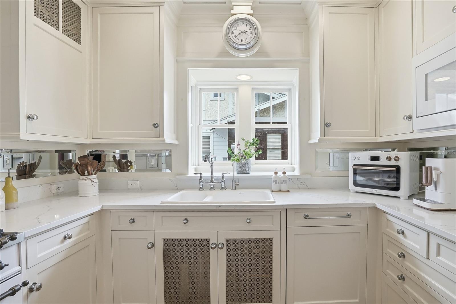 HYDE PARK WEST - Residential