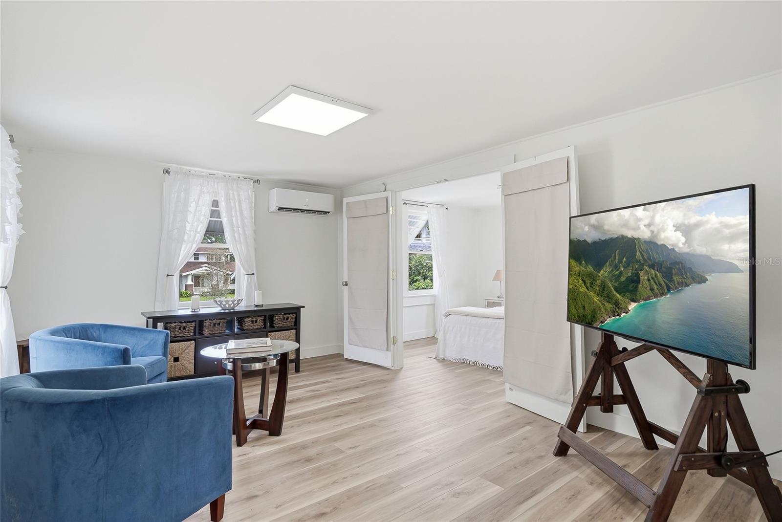 HYDE PARK WEST - Residential