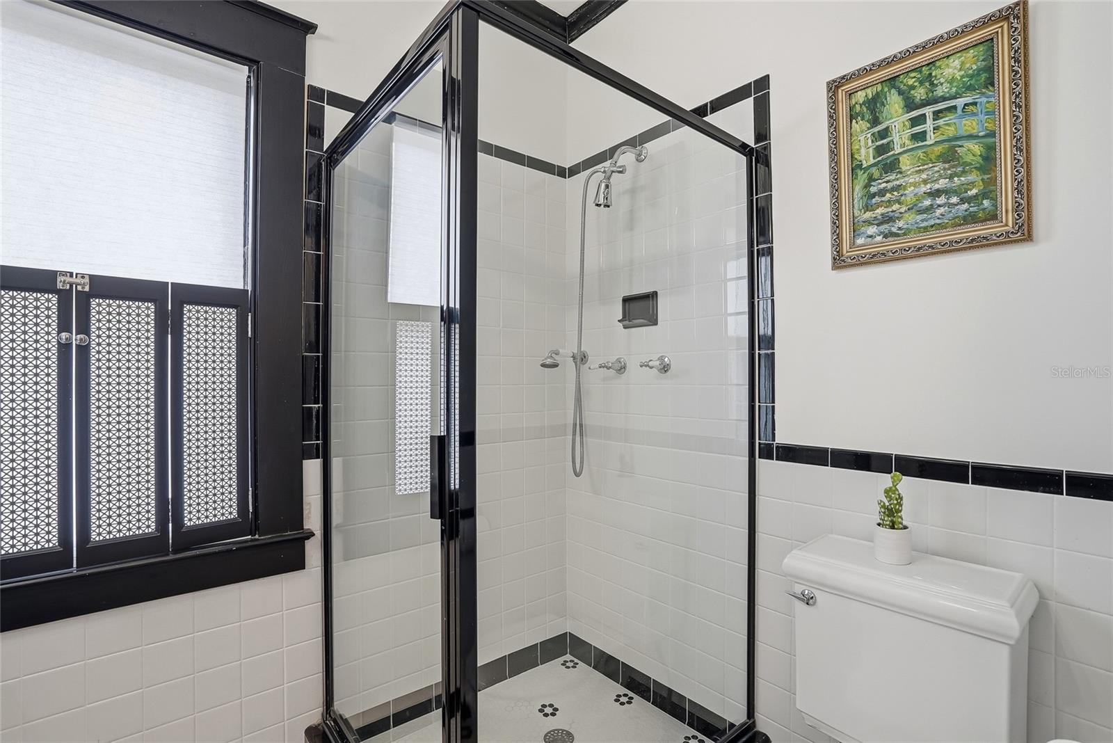 HYDE PARK WEST - Residential