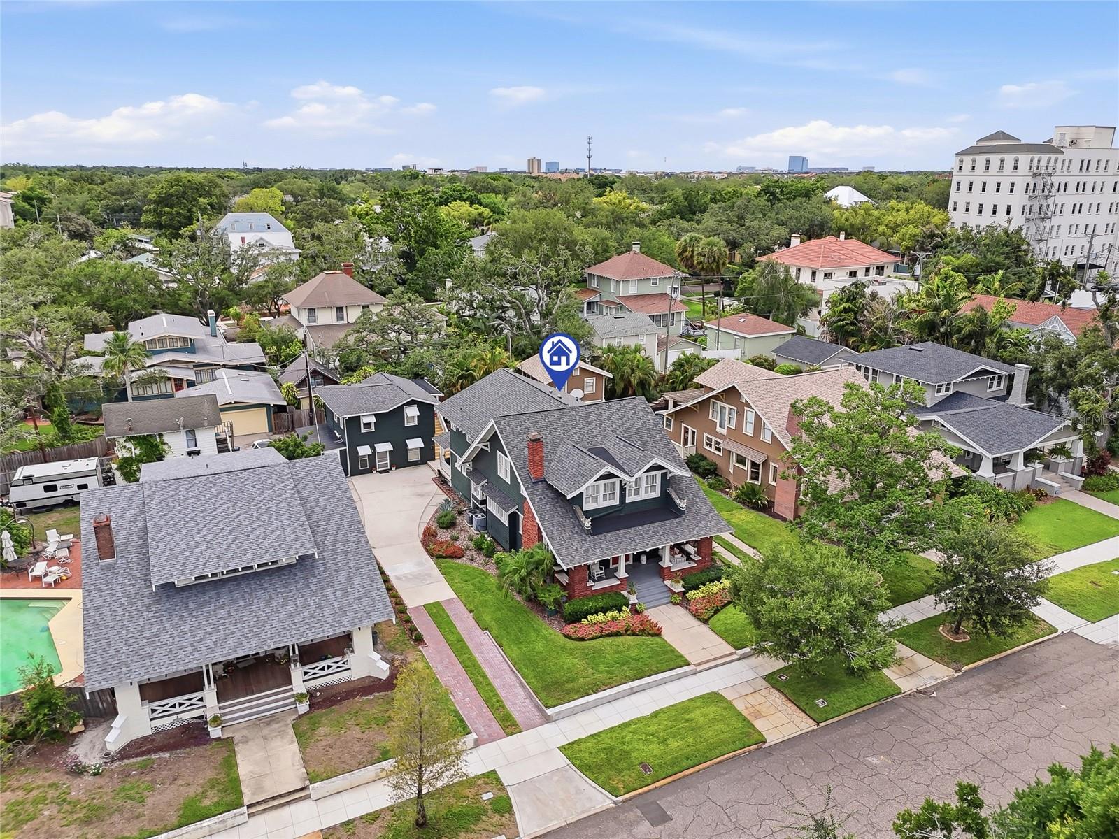 HYDE PARK WEST - Residential