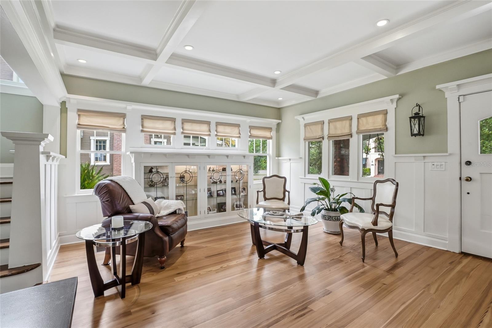 HYDE PARK WEST - Residential