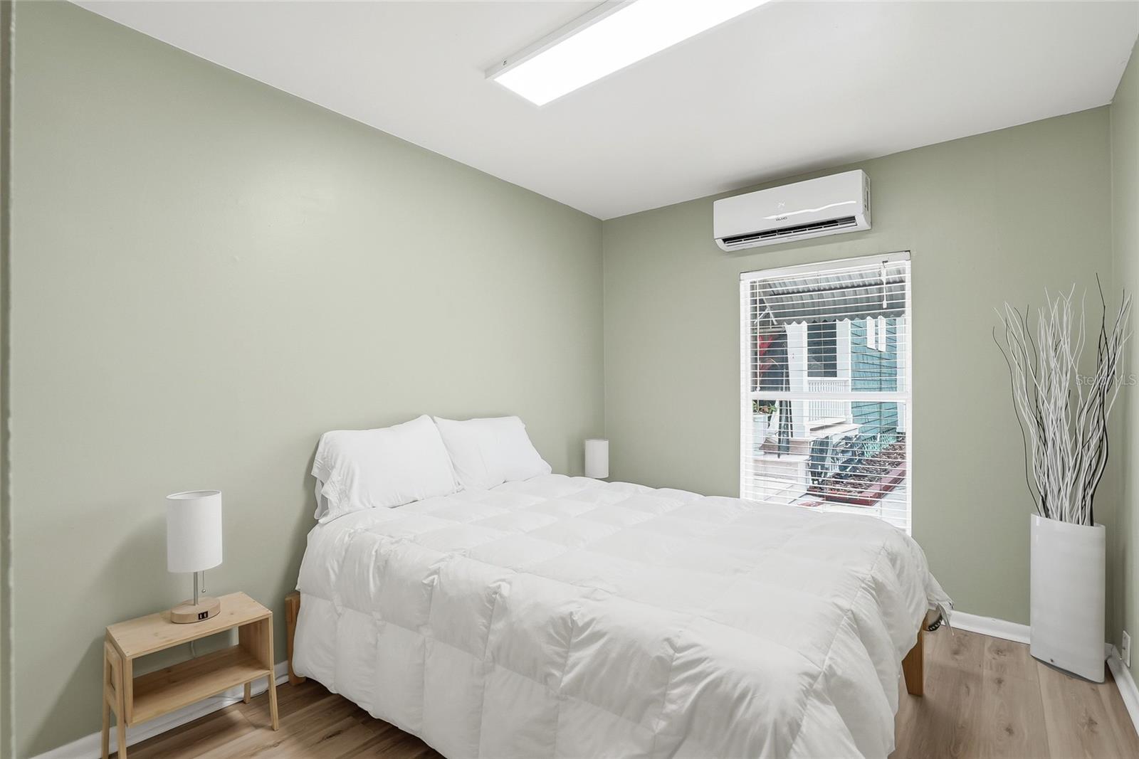 HYDE PARK WEST - Residential