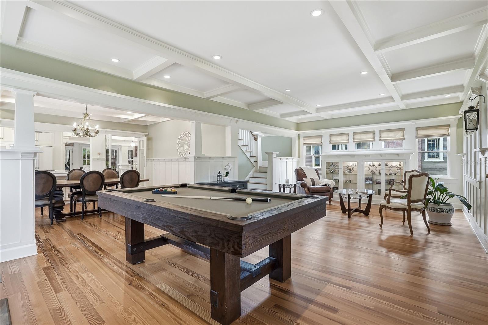 HYDE PARK WEST - Residential
