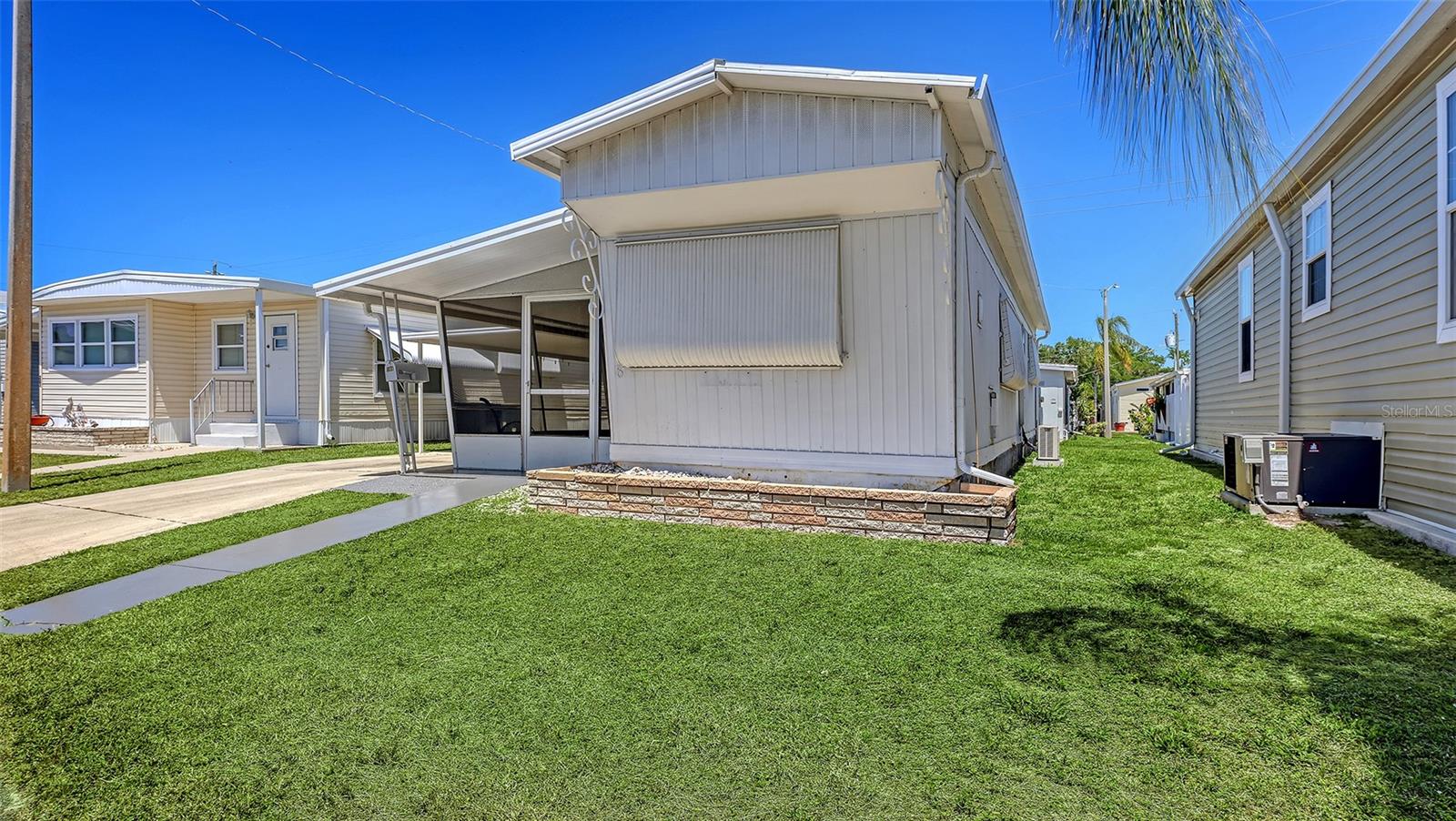 SOUTH WINDS MHP CO-OP - Residential
