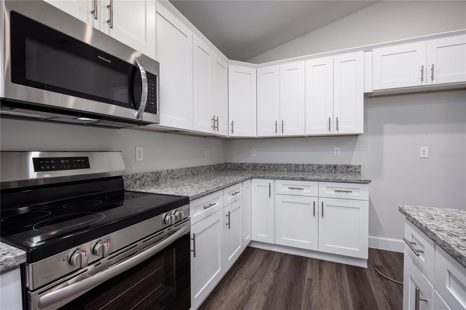COUNTRY WAY SOUTH-PHASE 2 - Residential