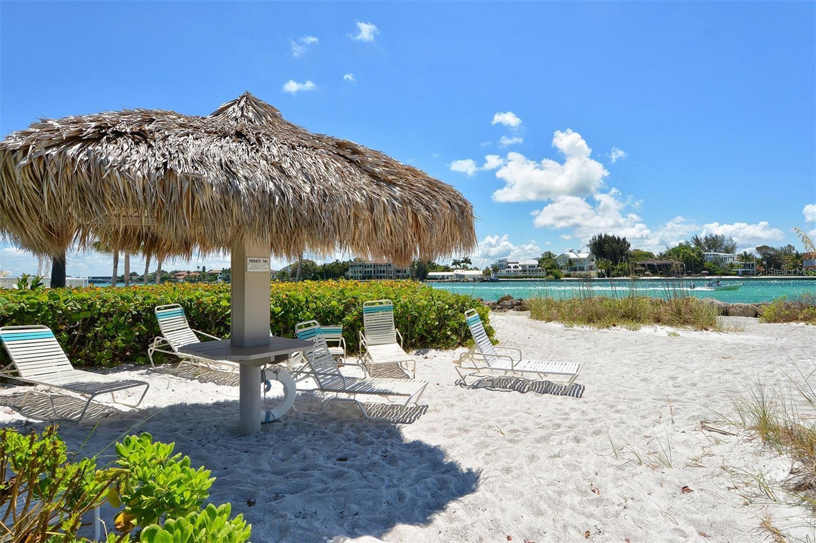 SANDS POINT - Residential