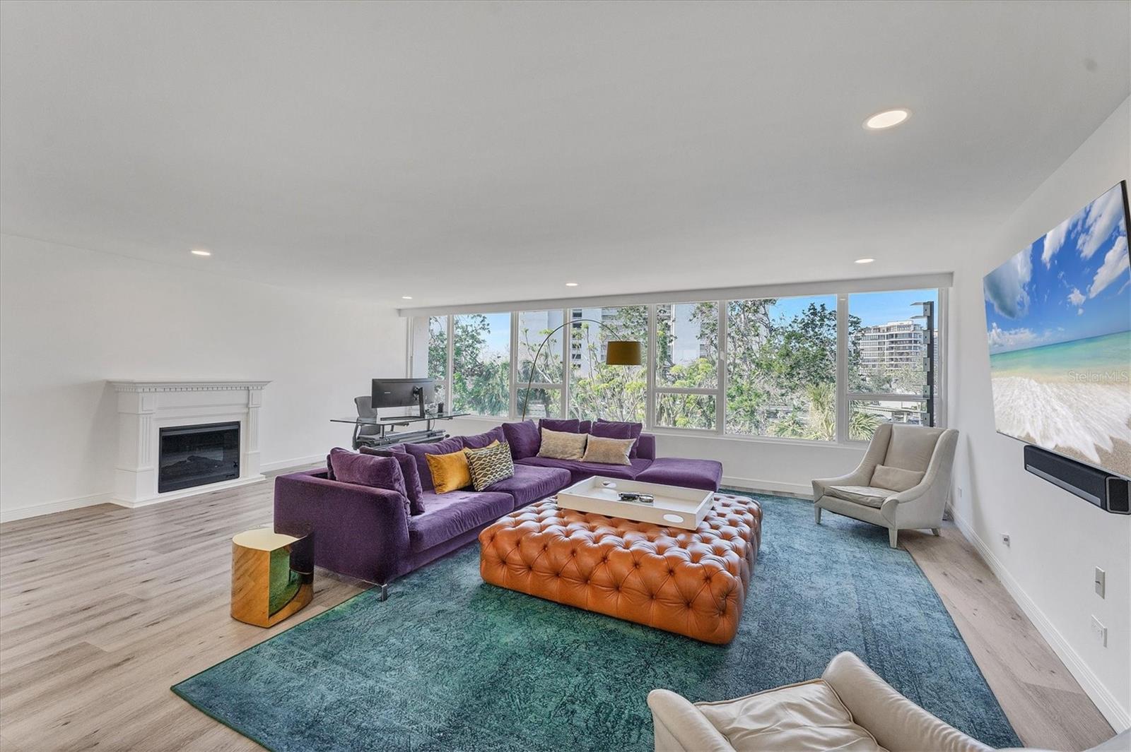 SANDS POINT - Residential