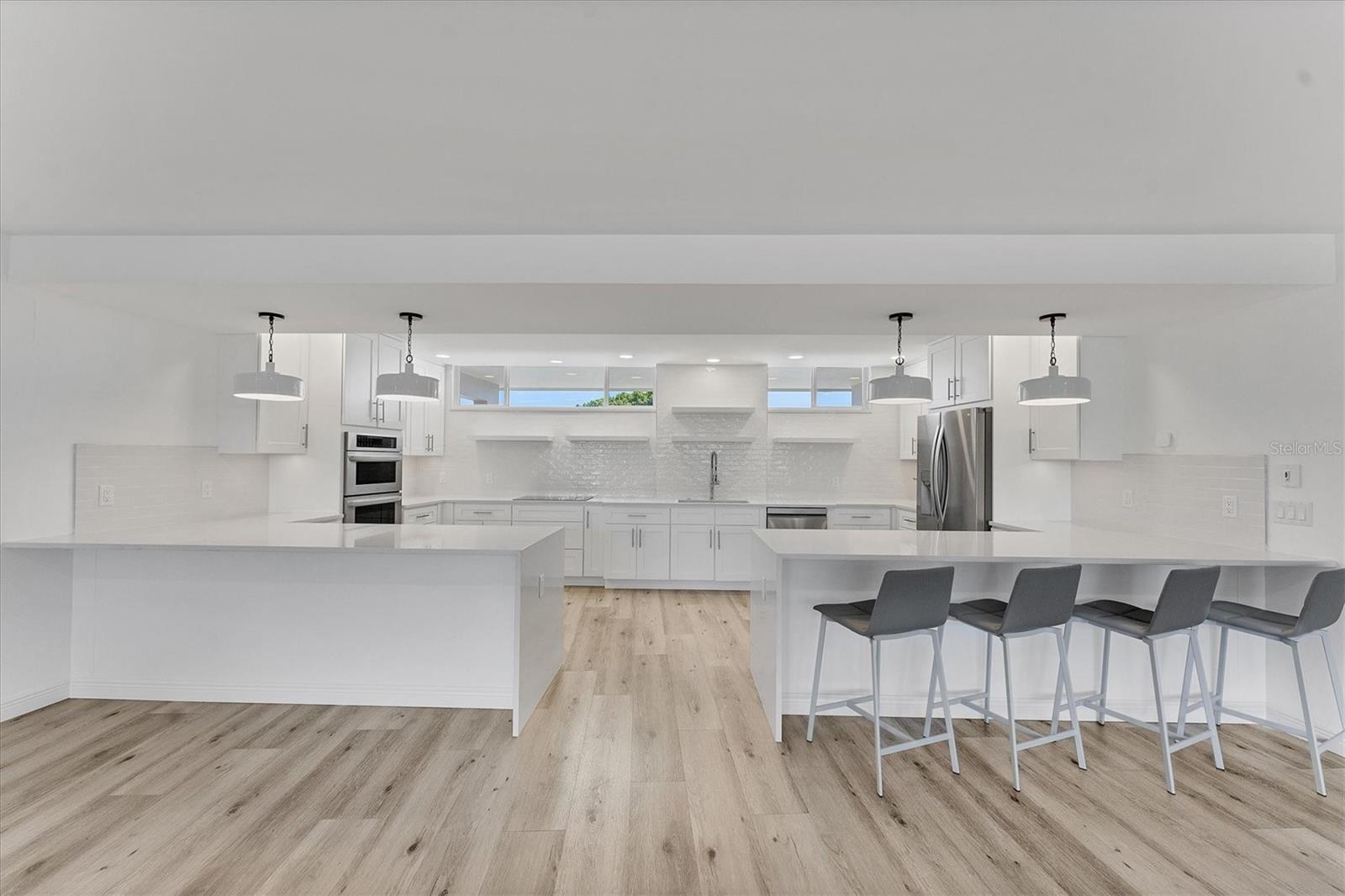 SANDS POINT - Residential