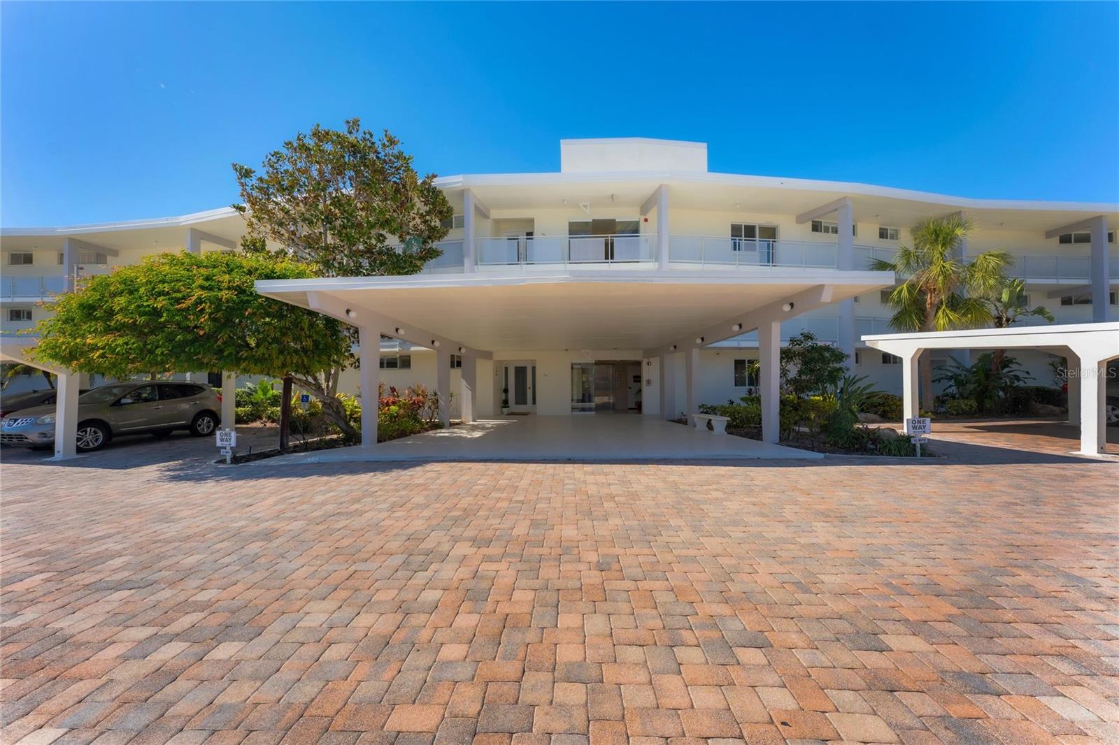 SANDS POINT - Residential