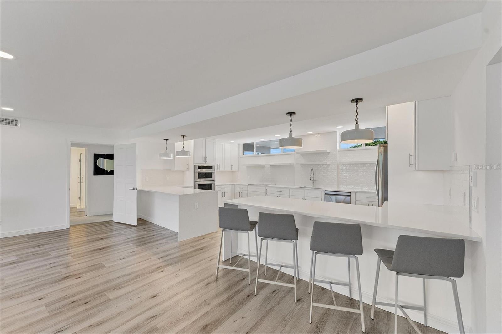 SANDS POINT - Residential