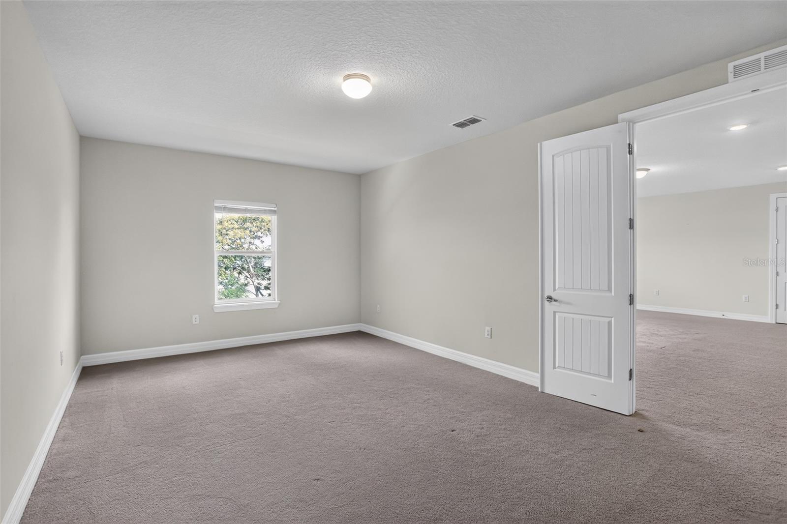LAKEVIEW PRESERVE - Residential