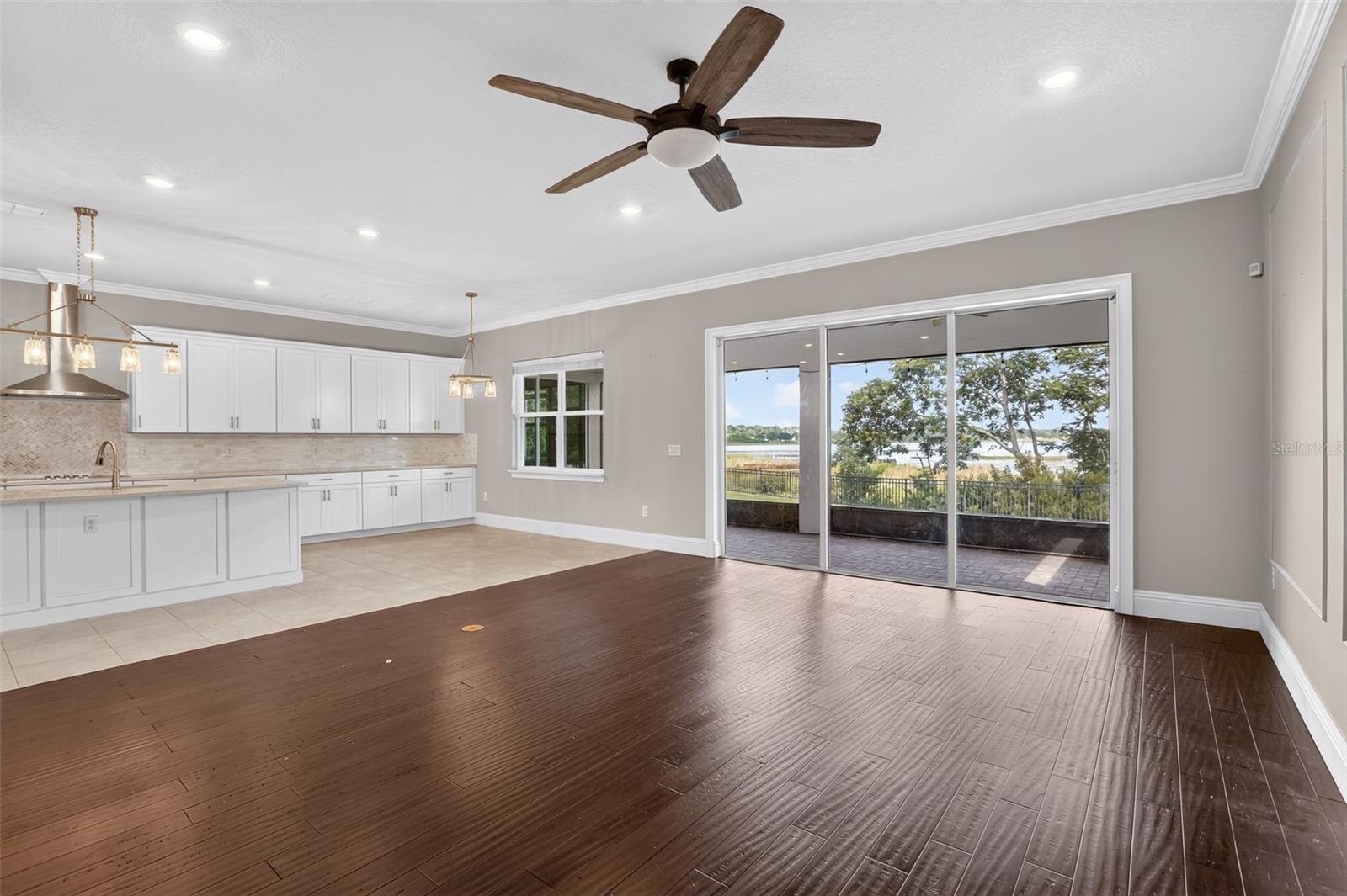 LAKEVIEW PRESERVE - Residential
