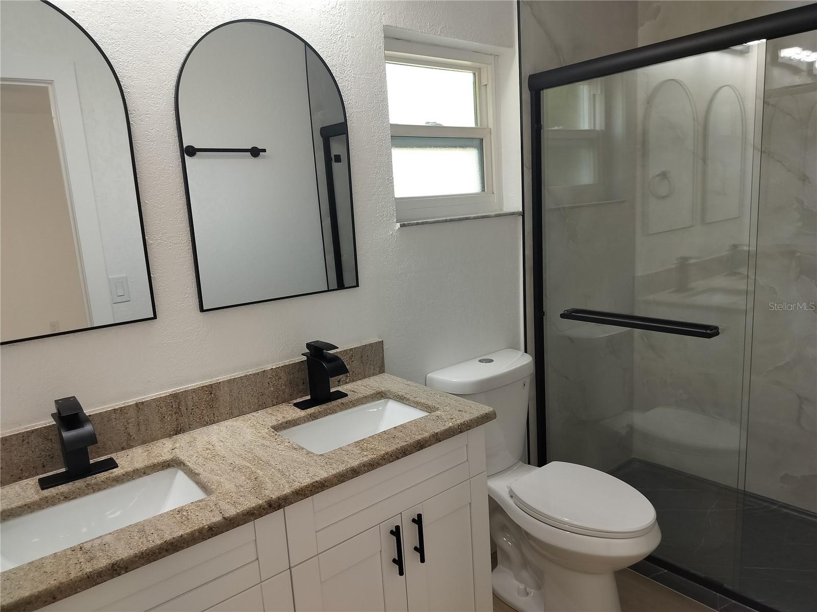 LAKE ST GEORGE-UNIT 1 - Residential