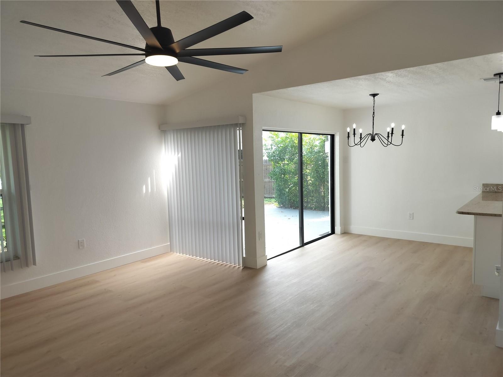 LAKE ST GEORGE-UNIT 1 - Residential