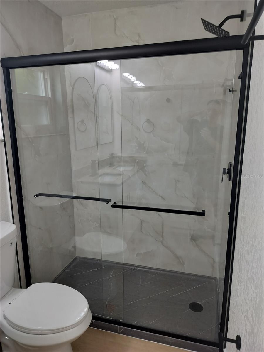 LAKE ST GEORGE-UNIT 1 - Residential