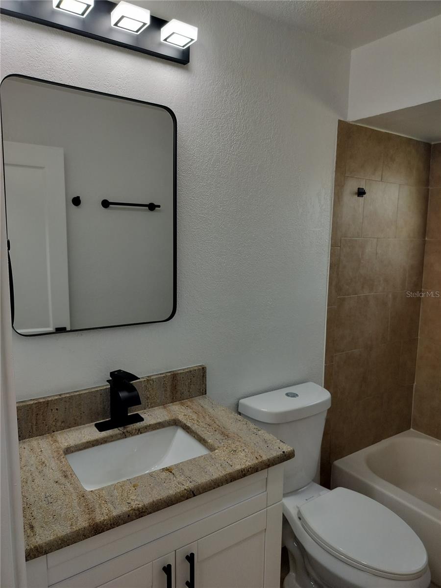 LAKE ST GEORGE-UNIT 1 - Residential