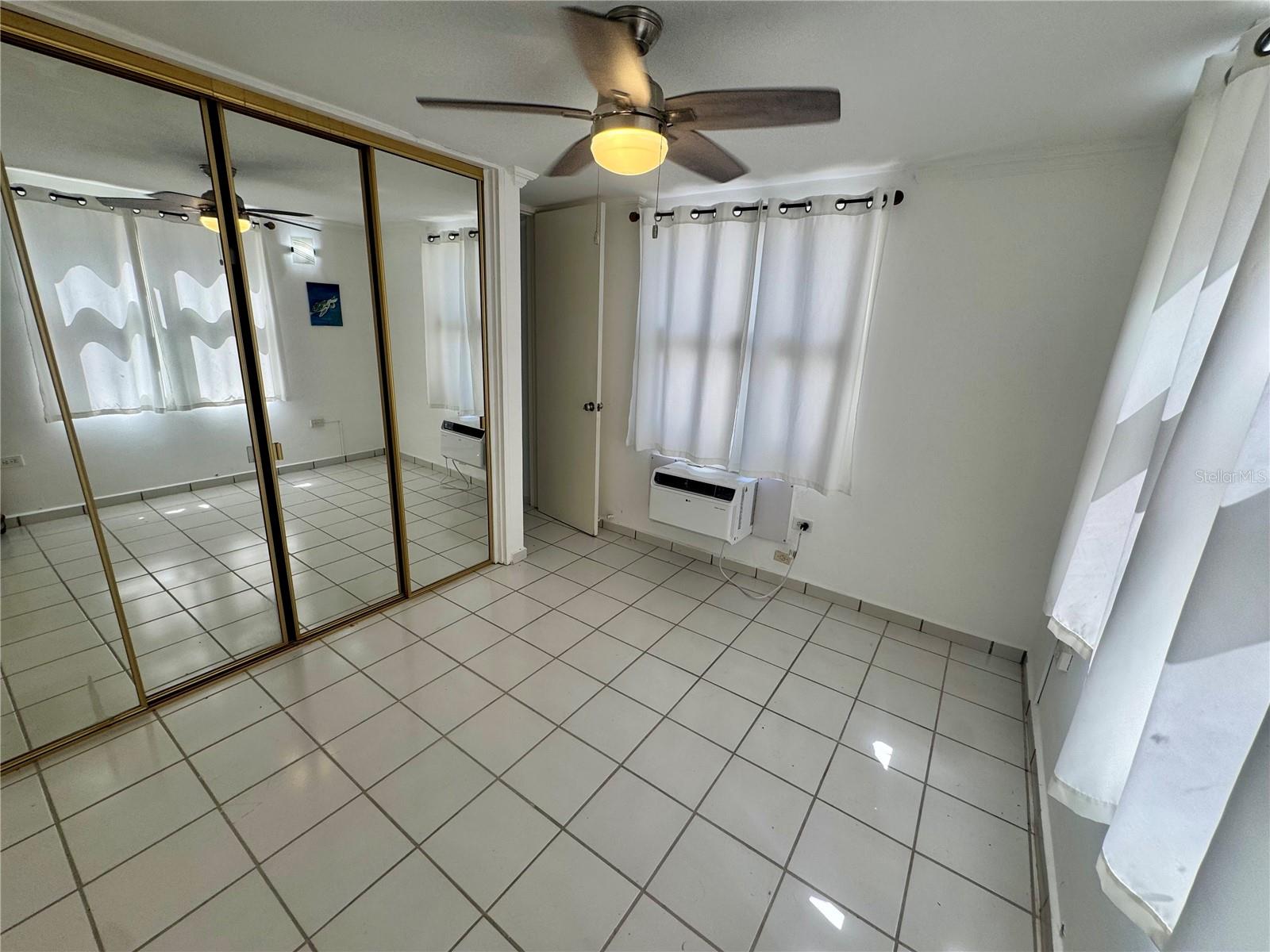 PALMARINA CLUB - Residential