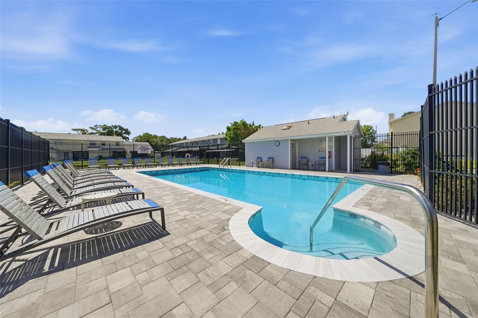 HAMPTON PARK TWNHMS UN 3 - Residential