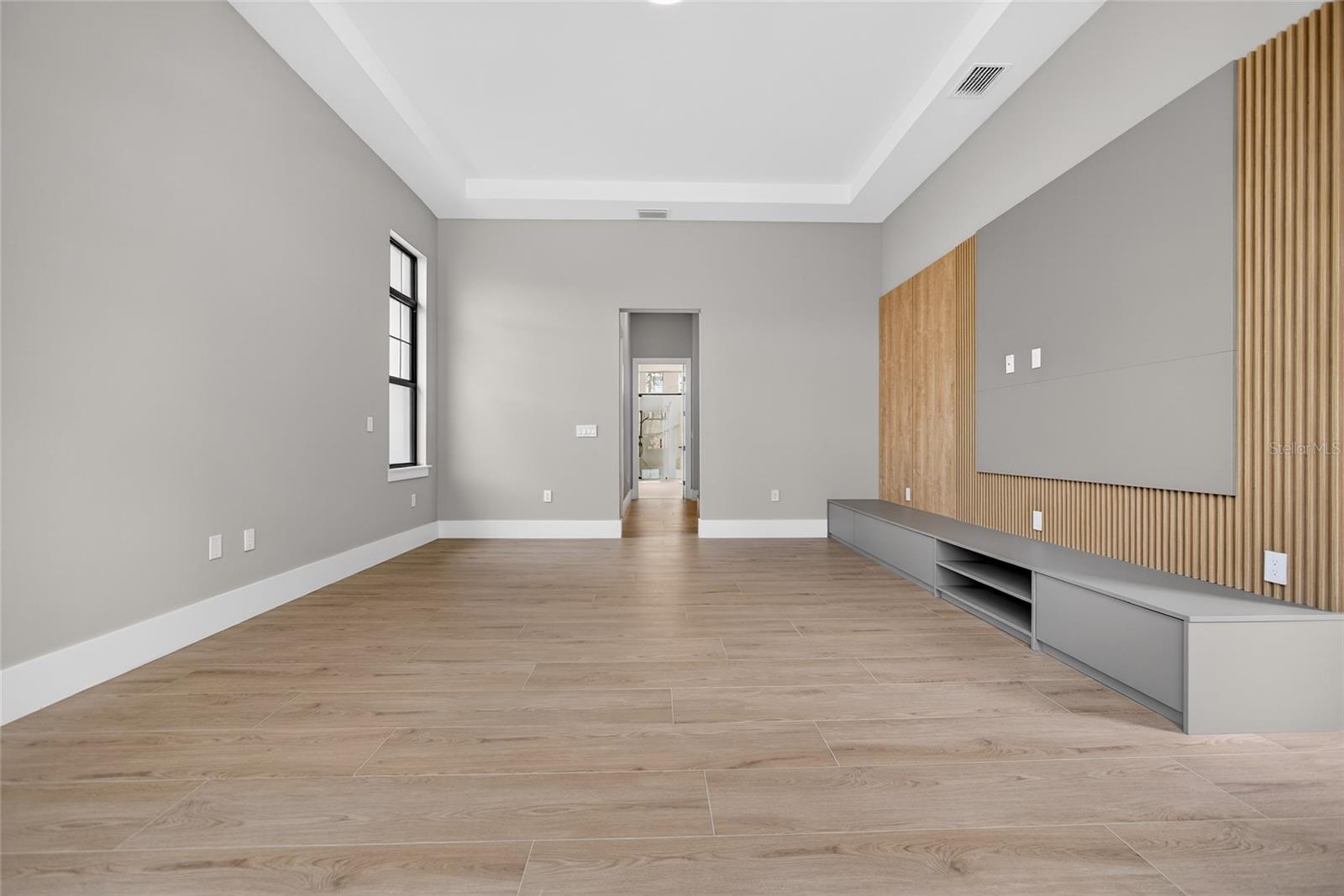 BELLA COLLINA SUB - Residential